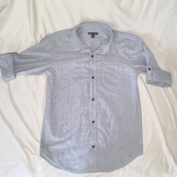 Boys Gap Kids Button Up Dress Shirt L - Picture 1 of 4